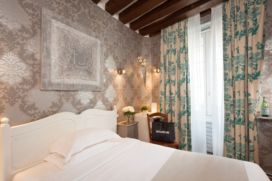 Chambre Double (1 lit double)